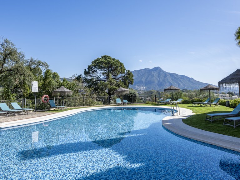Apartment for Sale in La Quinta, Benahavis, Malaga 44