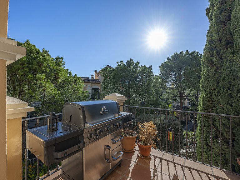 Apartment for Sale in La Quinta, Benahavis, Malaga 33