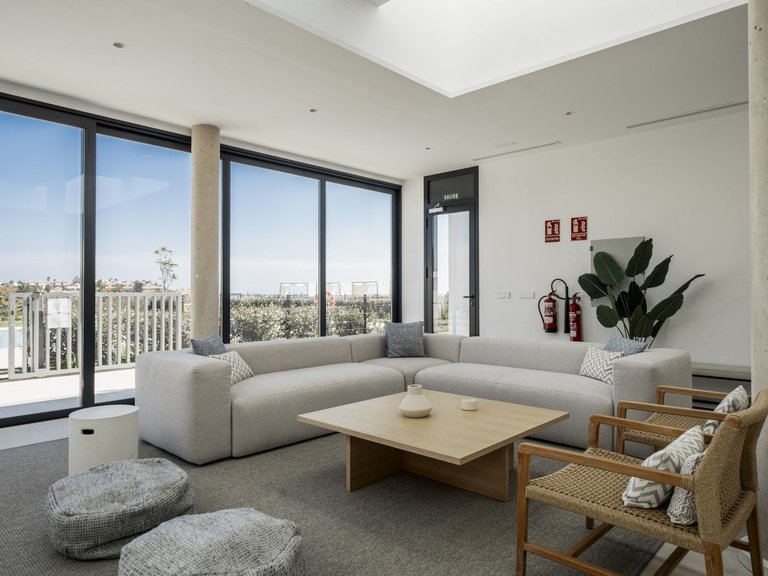 Apartment for Sale in Marbella Este, Marbella, Malaga 47