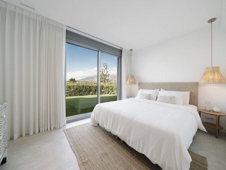 Apartment for Sale in Marbella Este, Marbella, Malaga 33