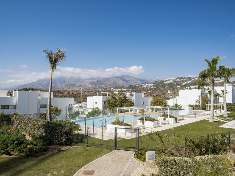 Apartment for Sale in Marbella Este, Marbella, Malaga 1