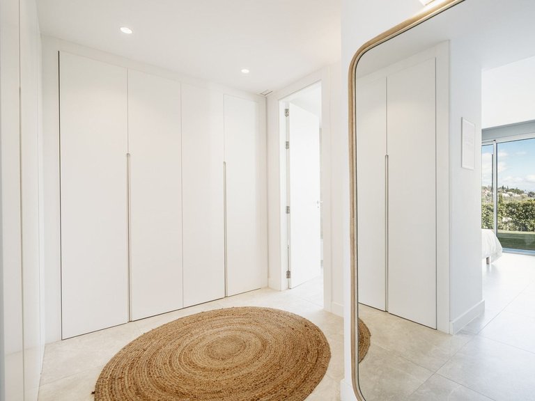 Apartment for Sale in Marbella Este, Marbella, Malaga 22