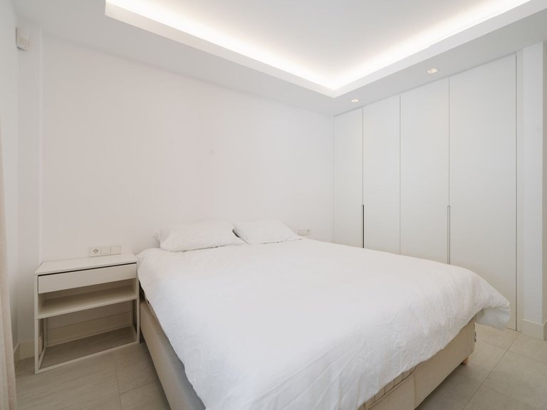 Apartment for Sale in Nueva Andalucia, Marbella, Malaga 31