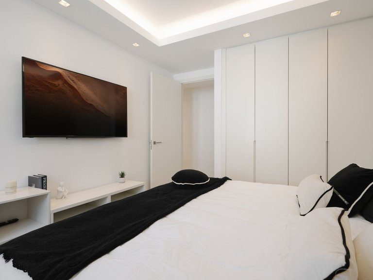 Apartment for Sale in Nueva Andalucia, Marbella, Malaga 28