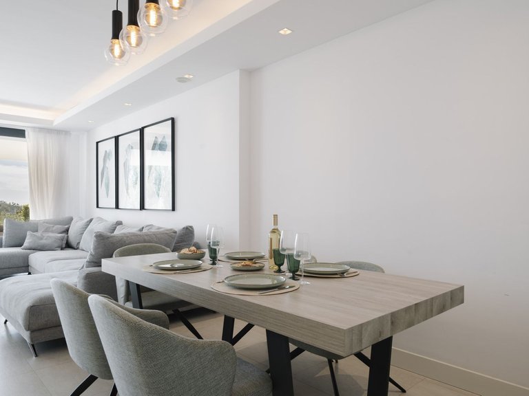 Apartment for Sale in Nueva Andalucia, Marbella, Malaga 4