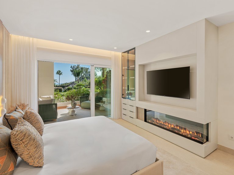 Apartment for Sale in Estepona East, Estepona, Malaga 16
