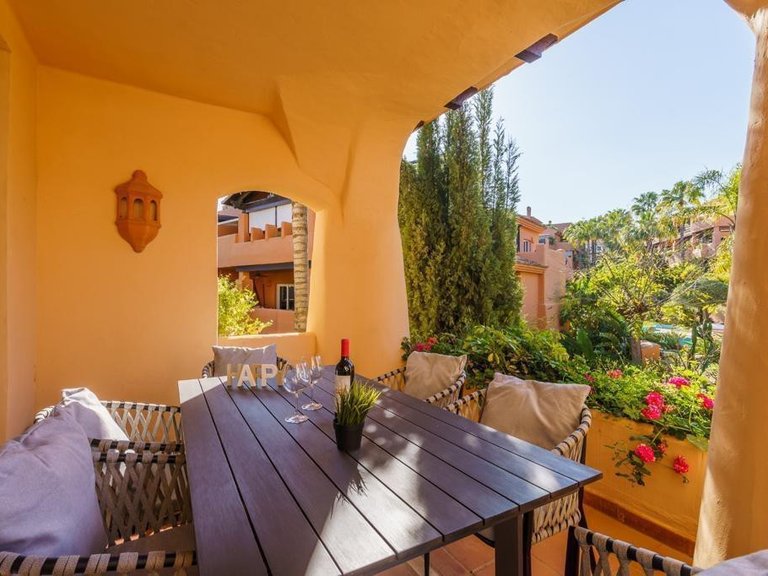 Apartment for Rent in Marbella Golden Mile, Marbella, Malaga 1