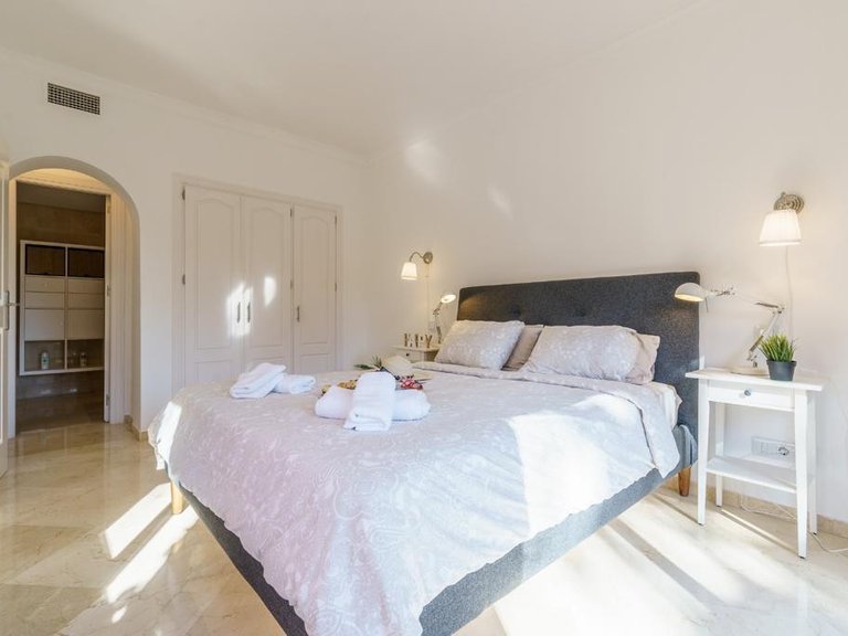 Apartment for Rent in Marbella Golden Mile, Marbella, Malaga 6