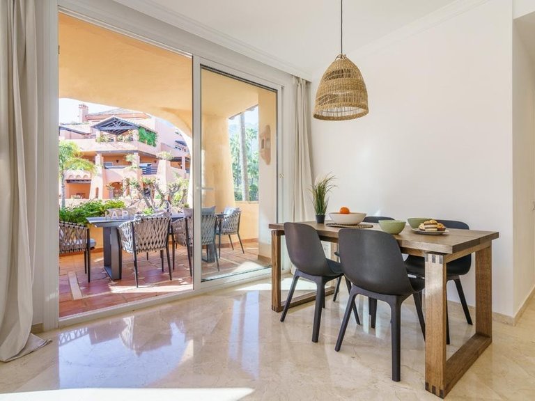 Apartment for Rent in Marbella Golden Mile, Marbella, Malaga 11