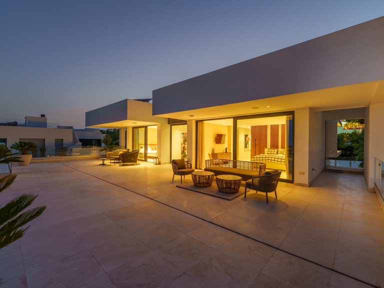 Villa for Sale in Nueva Andalucia, Marbella, Malaga 7