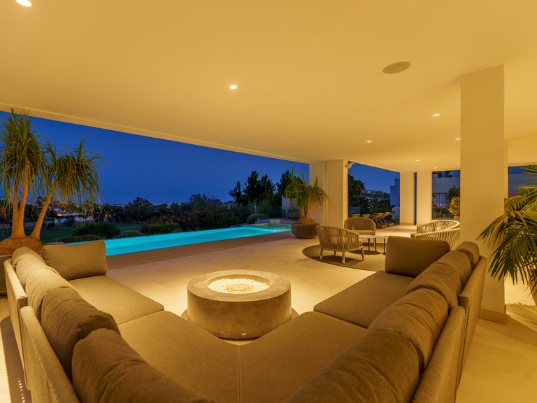 Villa for Sale in Nueva Andalucia, Marbella, Malaga 14