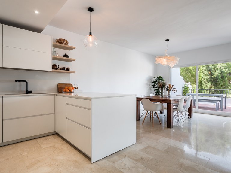 Town House for Sale in Las Encinas, Benahavis, Malaga 9