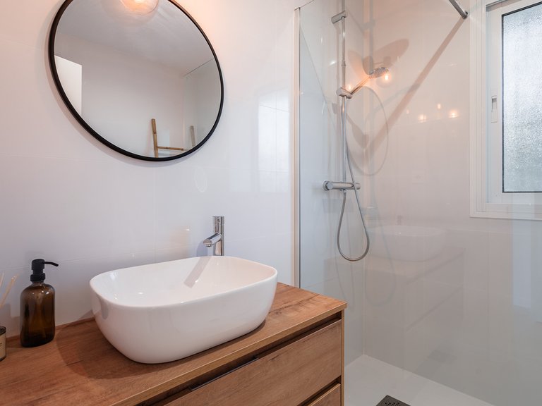 Town House for Sale in Las Encinas, Benahavis, Malaga 21