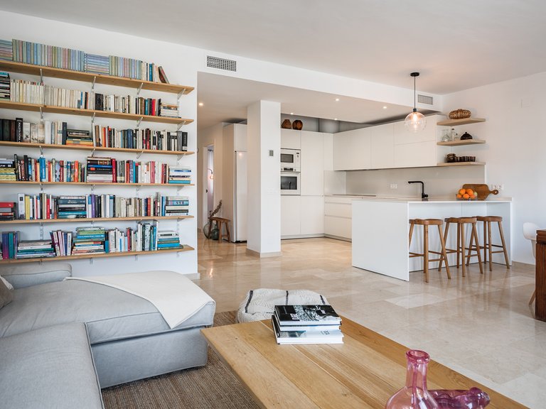 Town House for Sale in Las Encinas, Benahavis, Malaga 13