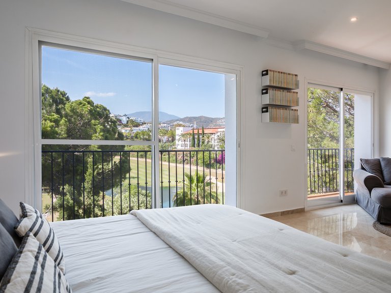 Town House for Sale in Las Encinas, Benahavis, Malaga 12