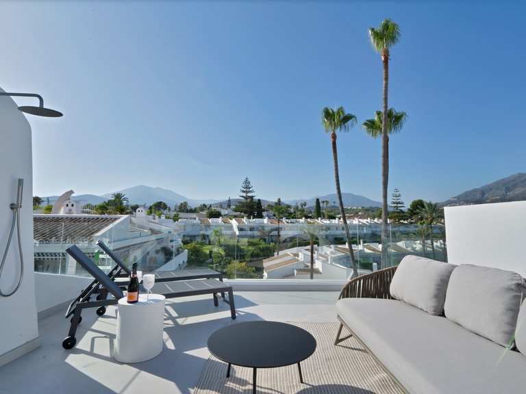 Town House for Sale in Nueva Andalucia, Marbella, Malaga 1