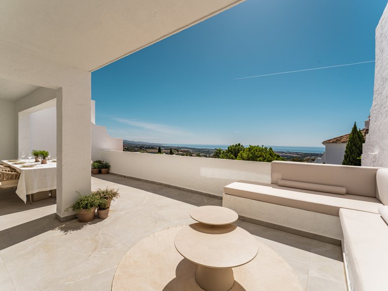 Town House for Sale in Las Colinas de Marbella, Benahavis, Malaga 27