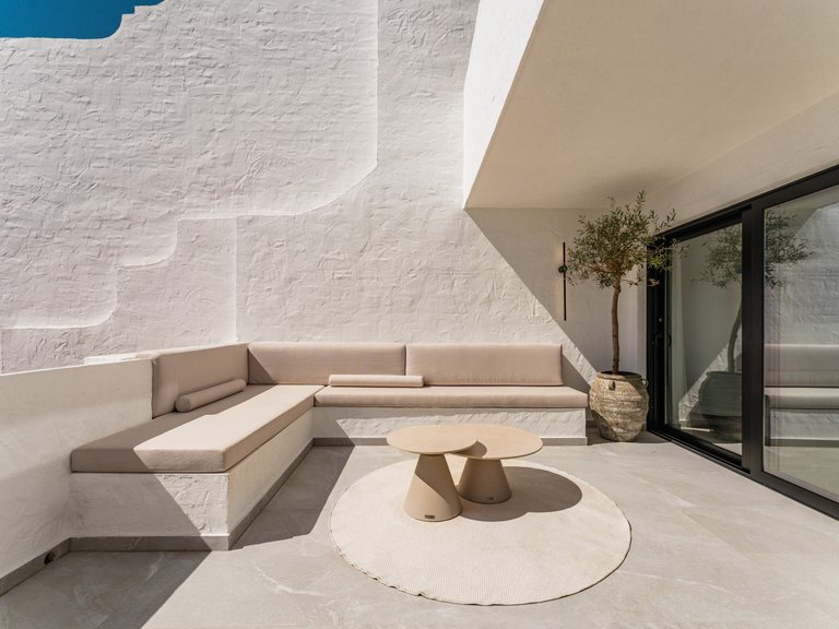 Town House for Sale in Las Colinas de Marbella, Benahavis, Malaga 11