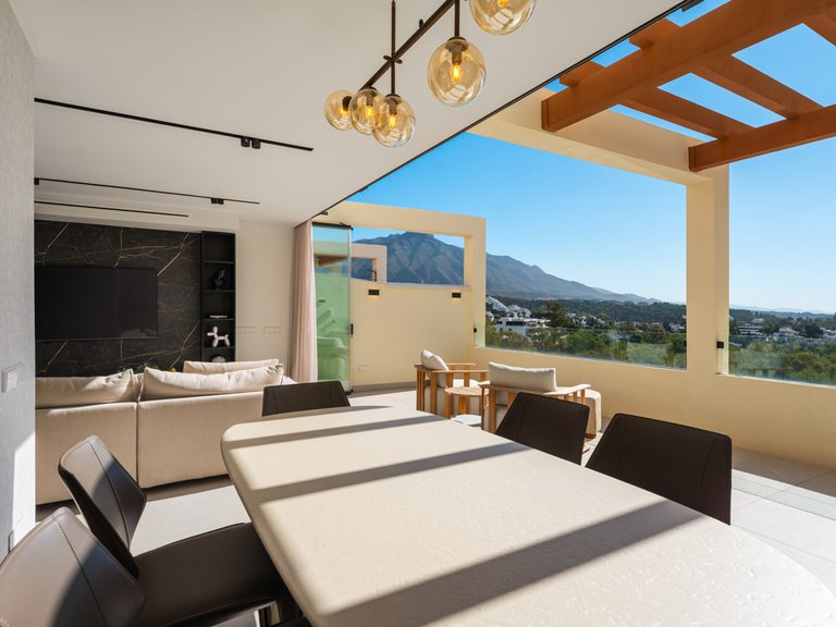 Apartment for Sale in Nueva Andalucia, Marbella, Malaga 6