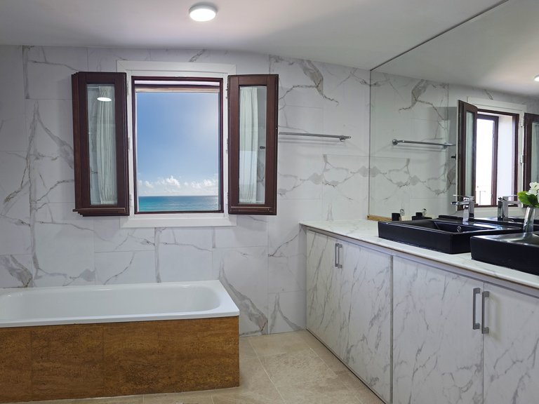 Town House for Sale in Marbella Golden Mile, Marbella, Malaga 12