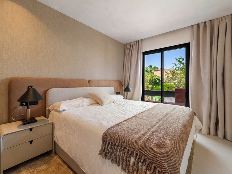 Town House for Sale in Marbella Golden Mile, Marbella, Malaga 50