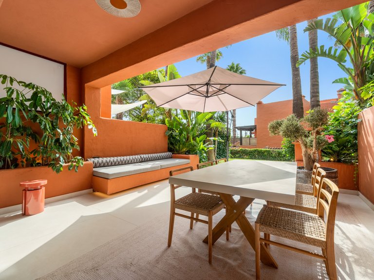 Town House for Sale in Marbella Golden Mile, Marbella, Malaga 24