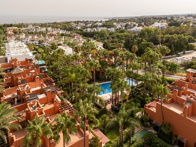 Town House for Sale in Marbella Golden Mile, Marbella, Malaga 12