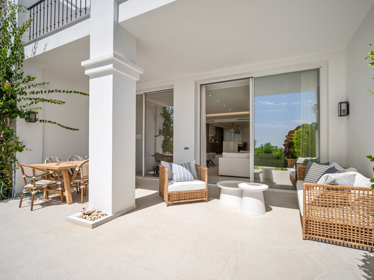 Town House for Sale in La Quinta, Benahavis, Malaga 6