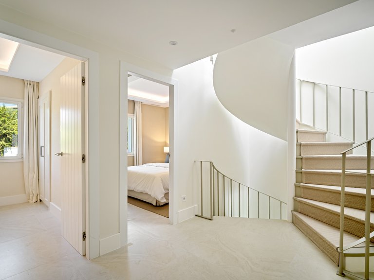 Town House for Sale in La Quinta, Benahavis, Malaga 17
