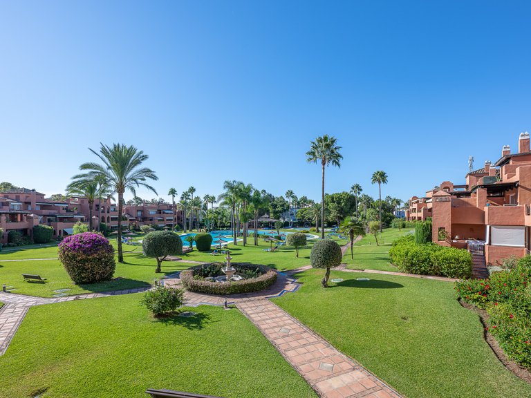 Apartment for Sale in Estepona East, Estepona, Malaga 29