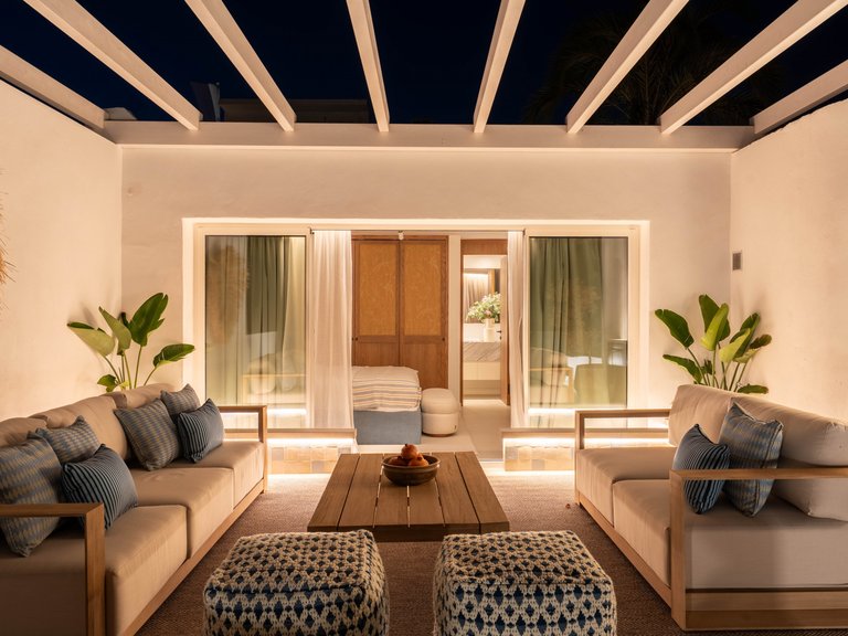 Town House for Sale in Marbella Golden Mile, Marbella, Malaga 32
