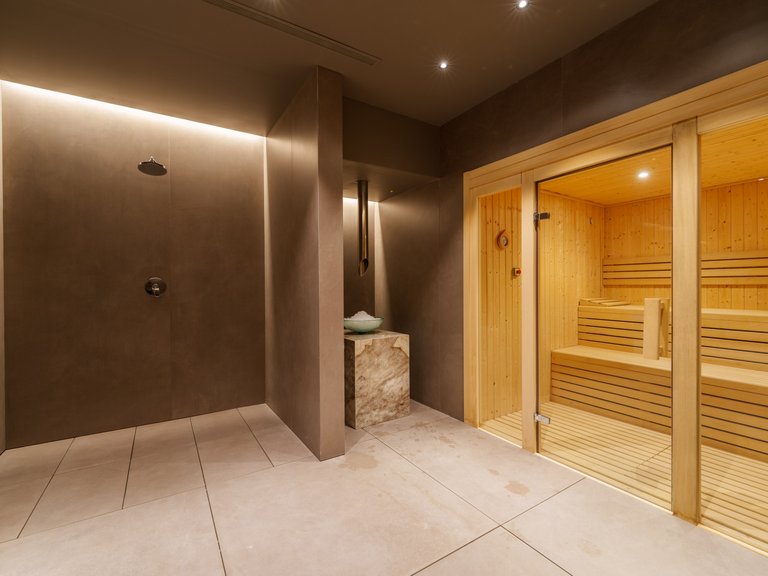 Town House for Sale in Marbella Golden Mile, Marbella, Malaga 52