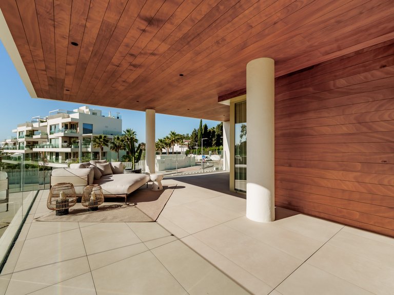 Town House for Sale in Marbella Golden Mile, Marbella, Malaga 19