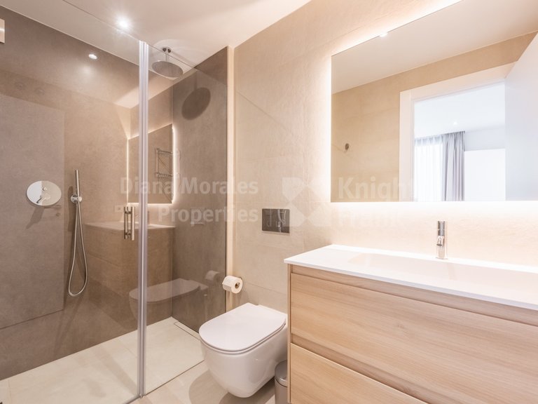 Apartment for Sale in Estepona, Malaga 11