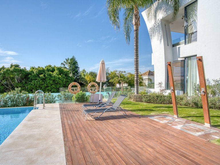 Town House for Sale in Marbella Golden Mile, Marbella, Malaga 14