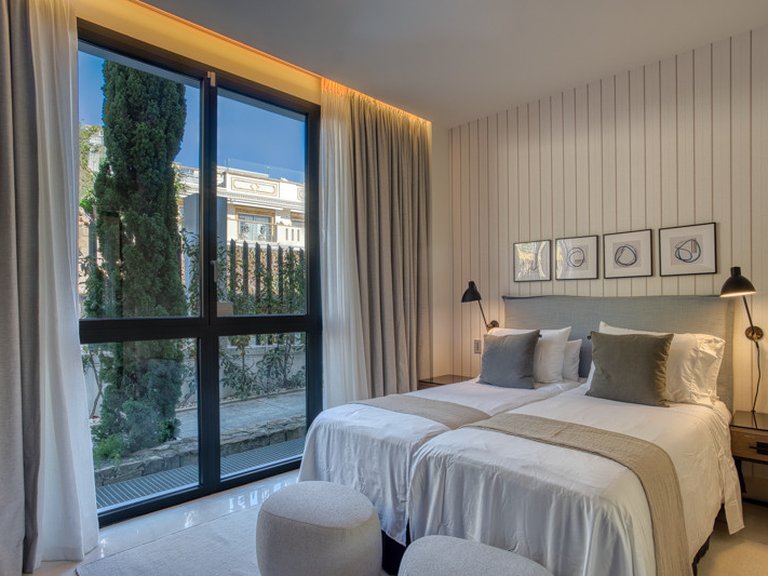 Town House for Sale in Marbella Golden Mile, Marbella, Malaga 3