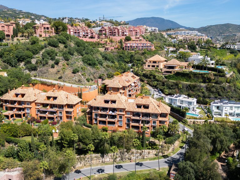 Apartment for Sale in Benahavis, Malaga 20