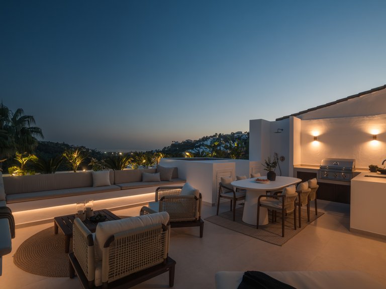 Town House for Sale in Benahavis, Malaga 7