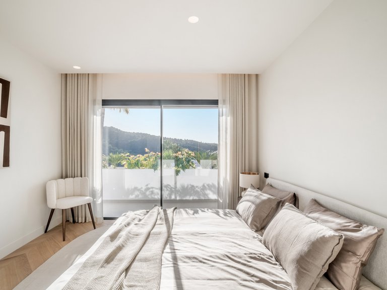 Town House for Sale in Benahavis, Malaga 40
