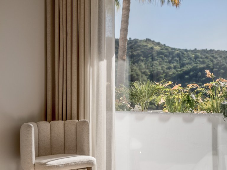 Town House for Sale in Benahavis, Malaga 35