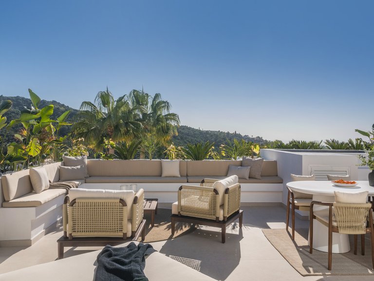 Town House for Sale in Benahavis, Malaga 19