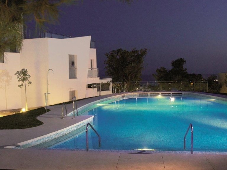 Town House for Sale in Marbella Golden Mile, Marbella, Malaga 22