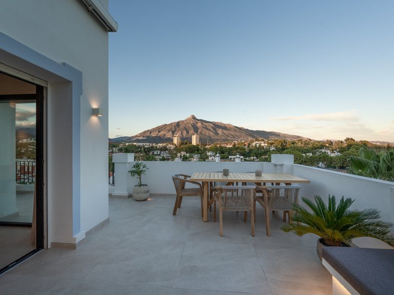 Town House for Sale in Nueva Andalucia, Marbella, Malaga 4