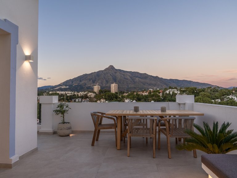 Town House for Sale in Nueva Andalucia, Marbella, Malaga 1