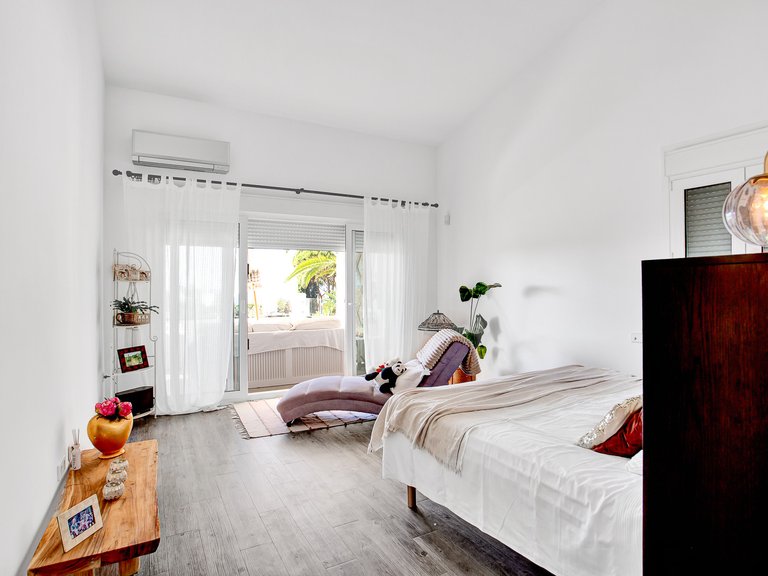 Villa for Sale in Marbella, Malaga 26