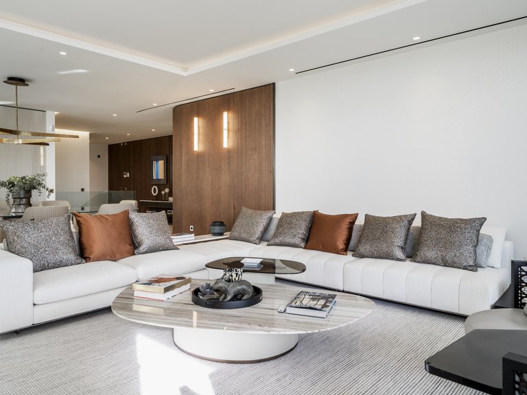 Apartment for Sale in Marbella Golden Mile, Marbella, Malaga 21