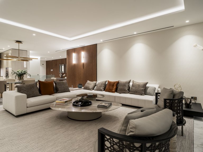 Apartment for Sale in Marbella Golden Mile, Marbella, Malaga 14