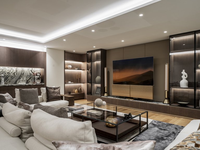 Apartment for Sale in Marbella Golden Mile, Marbella, Malaga 16