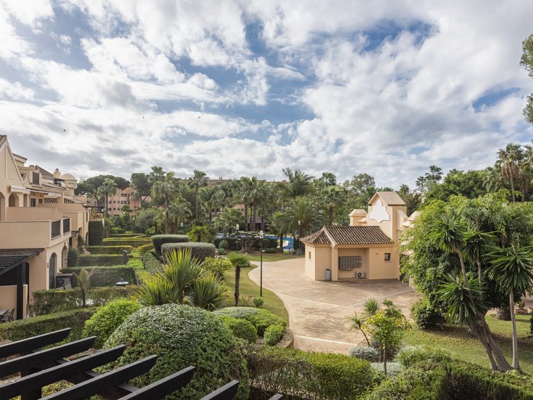 Apartment for Sale in Marbella - Puerto Banus, Marbella, Malaga 10