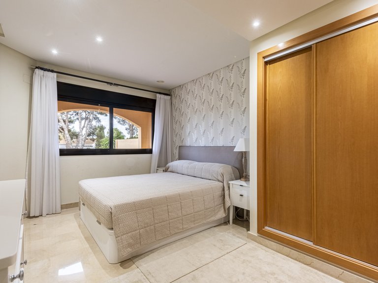 Apartment for Sale in Marbella - Puerto Banus, Marbella, Malaga 7